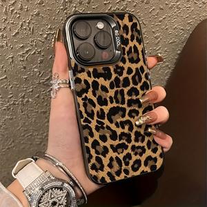 Funda para celular de color plateado con estampado de leopardo sexy para iPhone 11-17 Series, Regalo de Navidad, Cubierta duradera y a prueba de golpes de moda