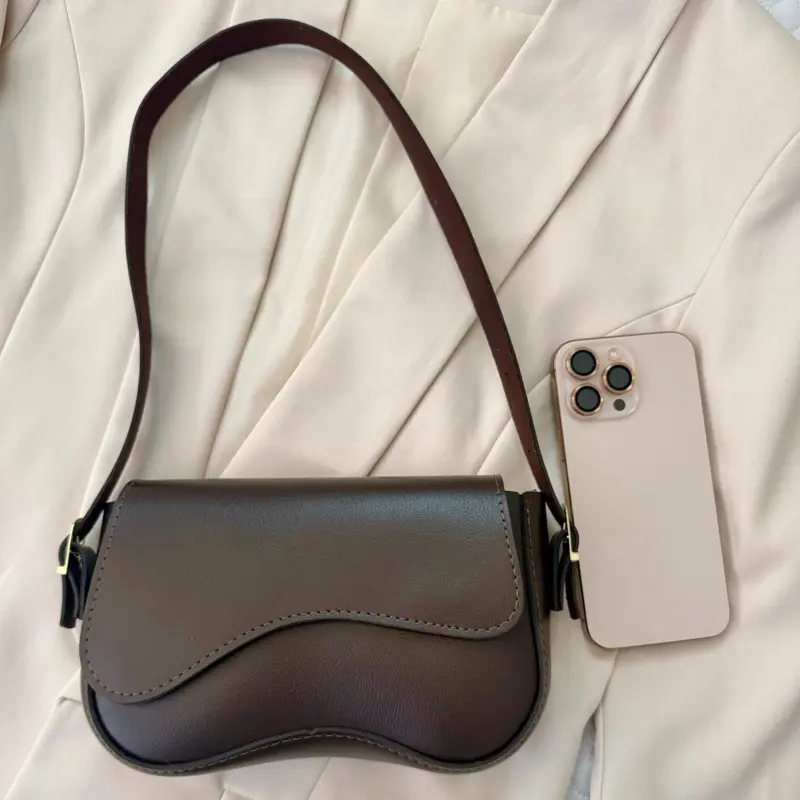 BOLSA FEMININA ALÇA DE OMBRO BOLSA MODINHA BOLSA DE OMBRO FOTOS REAIS DO PRODUTO SEGUIR SEMPRE AS FOTOS DO ANÚNCIO