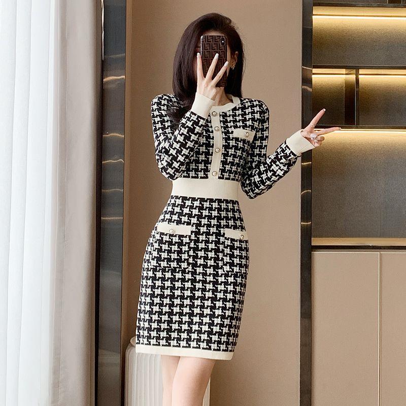 Product Introduction of [Cửa Hàng Ở Nước Ngoài] Váy Dài Tay Kẻ Sọc Phong Cách Đường Phố Cho Nữ, Dáng Ôm, Cổ Thuyền, Đi Làm, Ngoại Cỡ, 101221 23