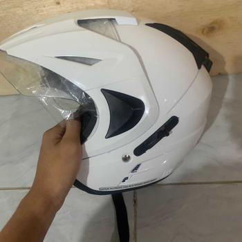 Product Review of PREMIUM HELM INK JP8 DOBEL VISOR SNI ORIGINALNYA FNK Motorcycle from R**i 3