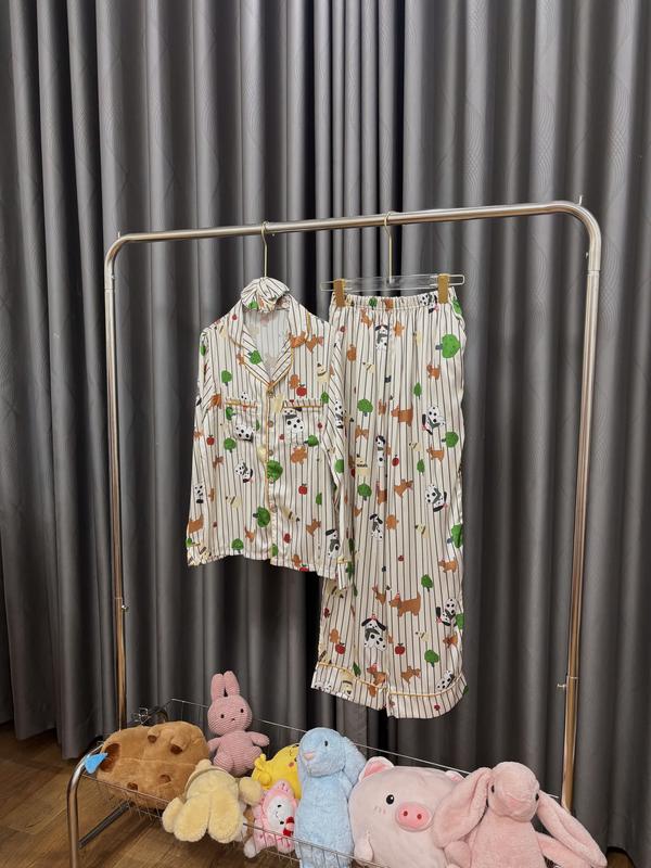 BỘ PIJAMA HONEYBEE ÁO TAY DÀI QUẦN DÀI CÚN NÂU ĐỐM LỤA LATIN KÈM CỘT TÓC 6