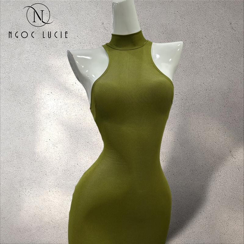 Product Introduction of V19 - Đầm Body Đuôi Cá Cổ Lọ Dây Kéo Sau Vải Gân Nhuyễn Mỏng Mịn Mát - Ngọc Lucie 11
