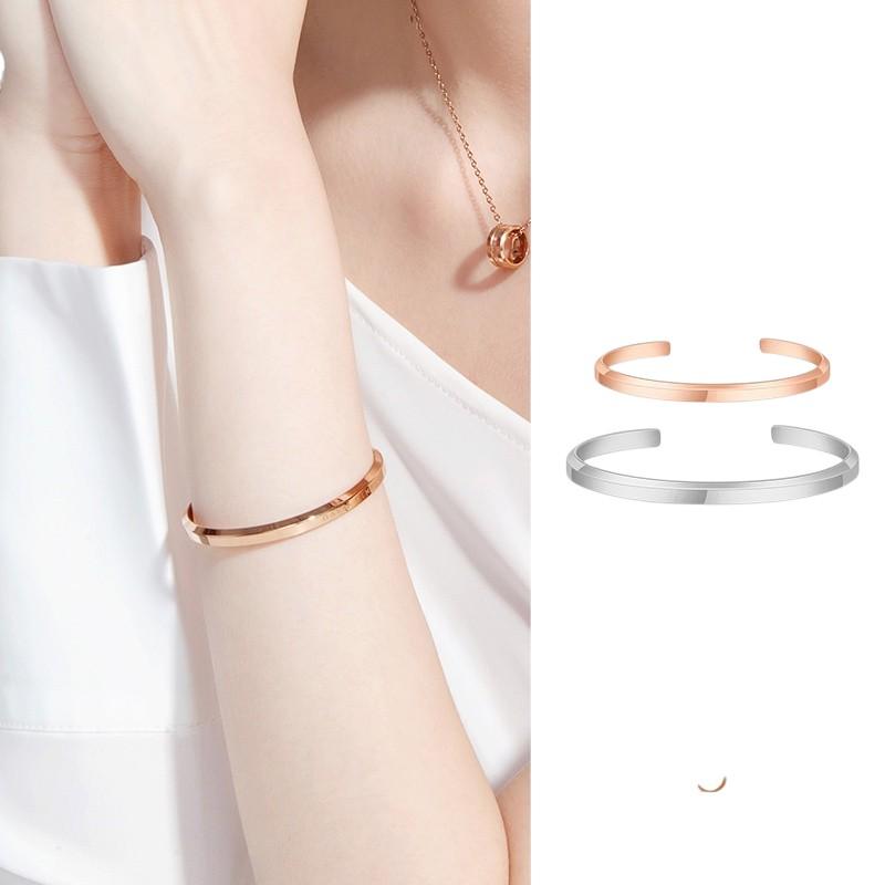 [KO KHẮC]Vòng tay nữ nam titan kiểu chữ D thép titan không gỉ lắc tay đôi tình yêu phụ kiện