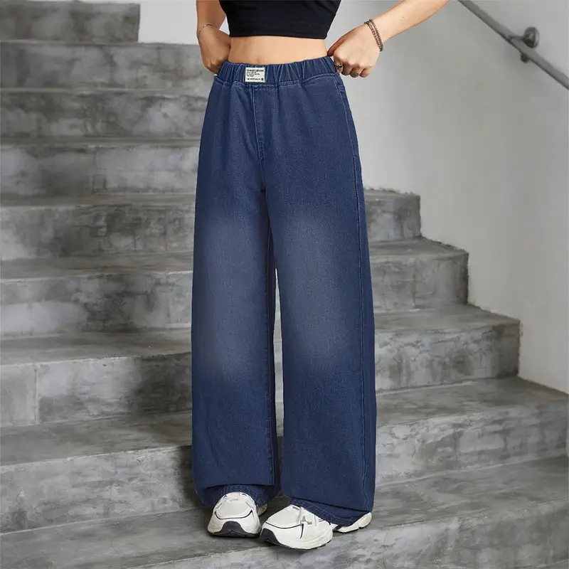 Bottle Cleaner Brush Detail