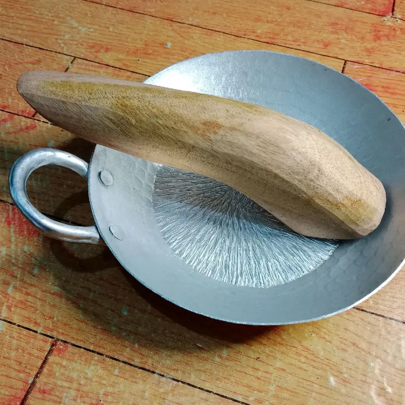 Cobek Kuping alumunium khas garut+ ulekan kayu Diameter 16,19 dan 25 cm kitchenwhare 1