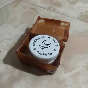 KUMPON PUTIH PENGHILANG BARET POLOS GOSOK COMPOUND BODY MOBIL MOTOR