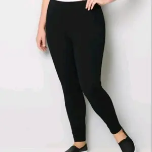 Legging kekinian wanita adem dan halus berbahan tebal  .. daily ❤ hitam Celana Panjang