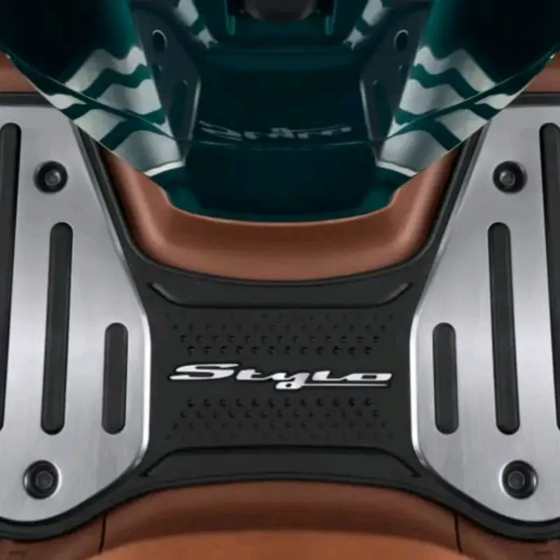 Karpet Alas Pijakan Kaki Honda Stylo 160 Original Motor