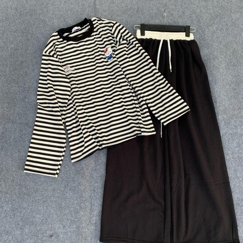 Sét bộ áo thun kẻ dài tay in hello kitty phối quần xuông ống rộng cạp trắng Có tách lẻ áo