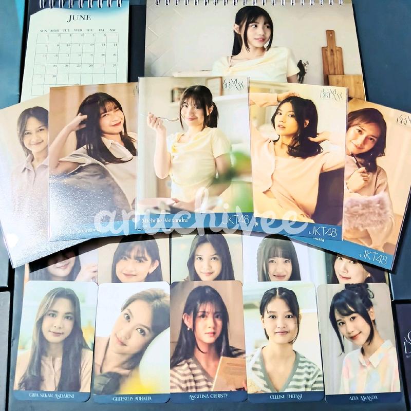 Merchandise JKT48 2025 Calendar A Gaze Of Dream Official | Merch Calendar 2025 JKT48 OFC 1