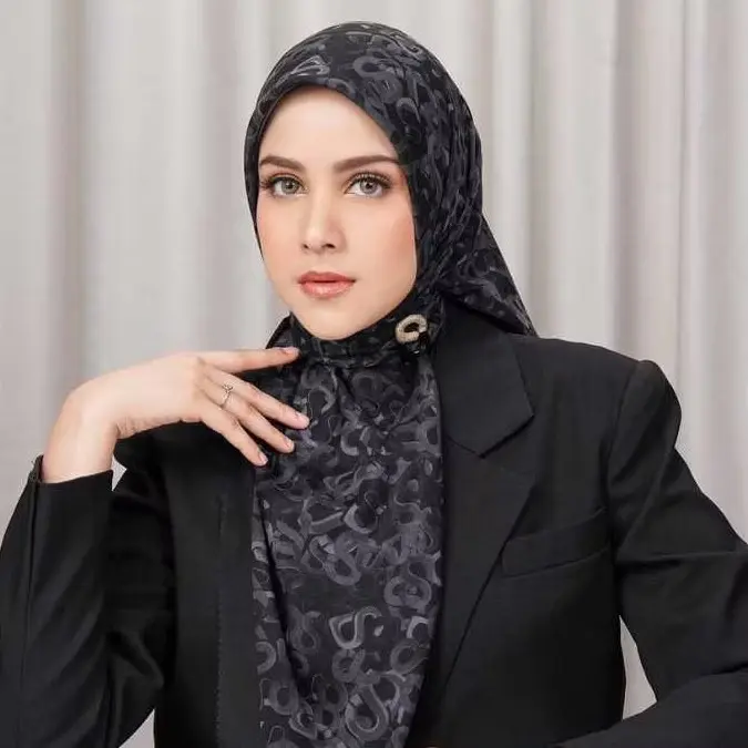 Buttonscarves Samla Multicolor Series| Jilbab Voal Mirror Lasercut TitikTiga 4