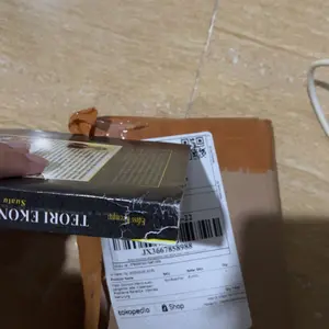 Teori Ekonomi Makro suatu pengantar edisi 4 keempat - Prathama Rahardja , Mandala Manurung