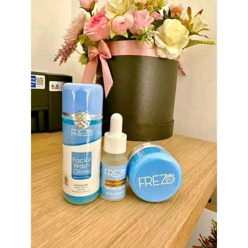 FREZO SKINCARE CREAM PEMUTIH WAJAH PAKET WAJAH UNTUK SEMUA JENIS KULIT BPOM 100% ORIGINAL Mencerahkan Muka Kusam Melembutkan Memudarkan
