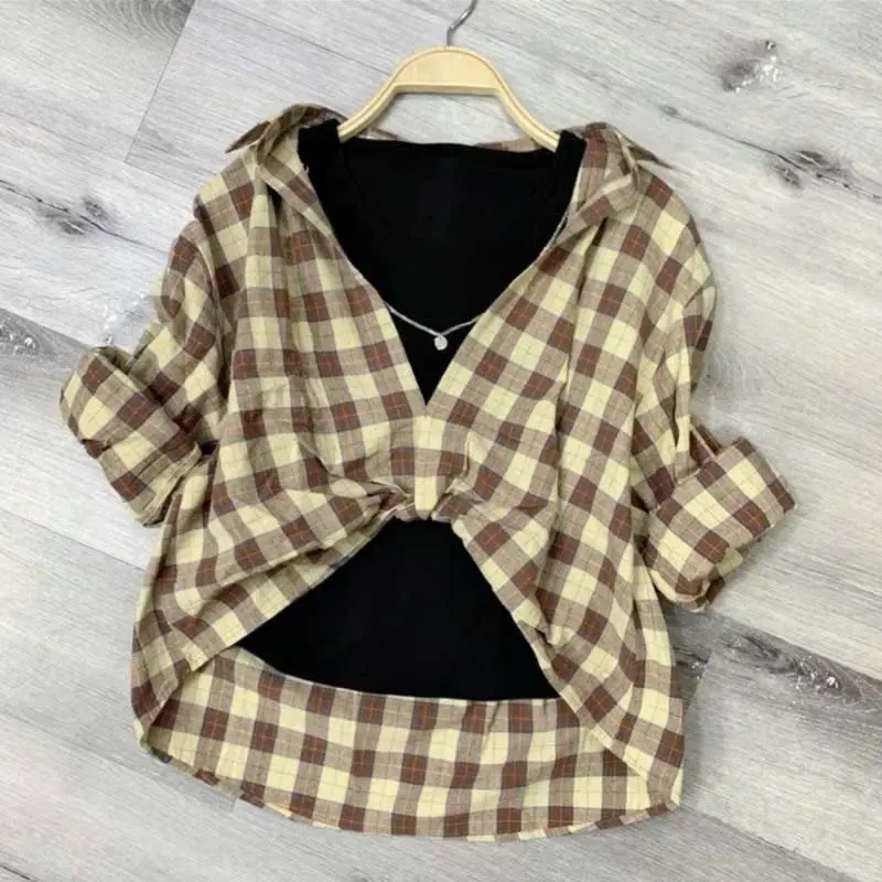 [KÈM ÁO 3LO] Áo sơ mi nữ cổ bẻ tay dài phom rộng tà hớt màu sọc karo, Kem áo trong Top Women - Áo sơ mi nữ sọc karo cổ bẻ tay dài Kem Top Women Shirt có thể giặt máy khỏe mạnh ♠xanh biển tối giản
