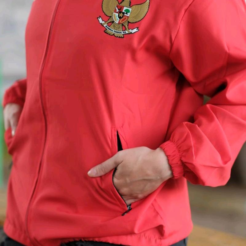 jaket timnas erspo pria wanita Tebal Parasut 1