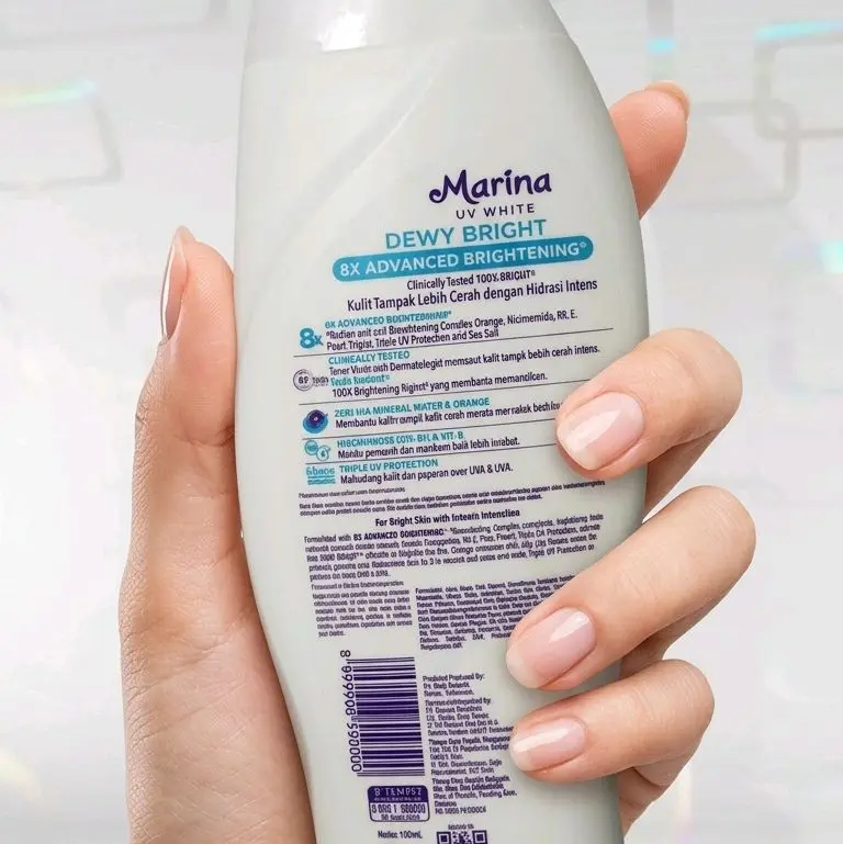 Marina Hand Body Lotion Jeju Sea Mineral dan Orange 185 ml EXP Date 09. ...