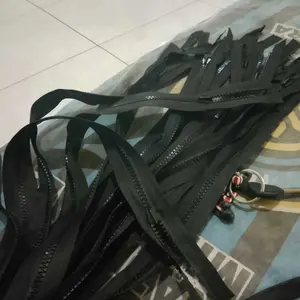 resleting jaket vislon bolak balik gigi kasar tebal isi 12 pcs Hitam