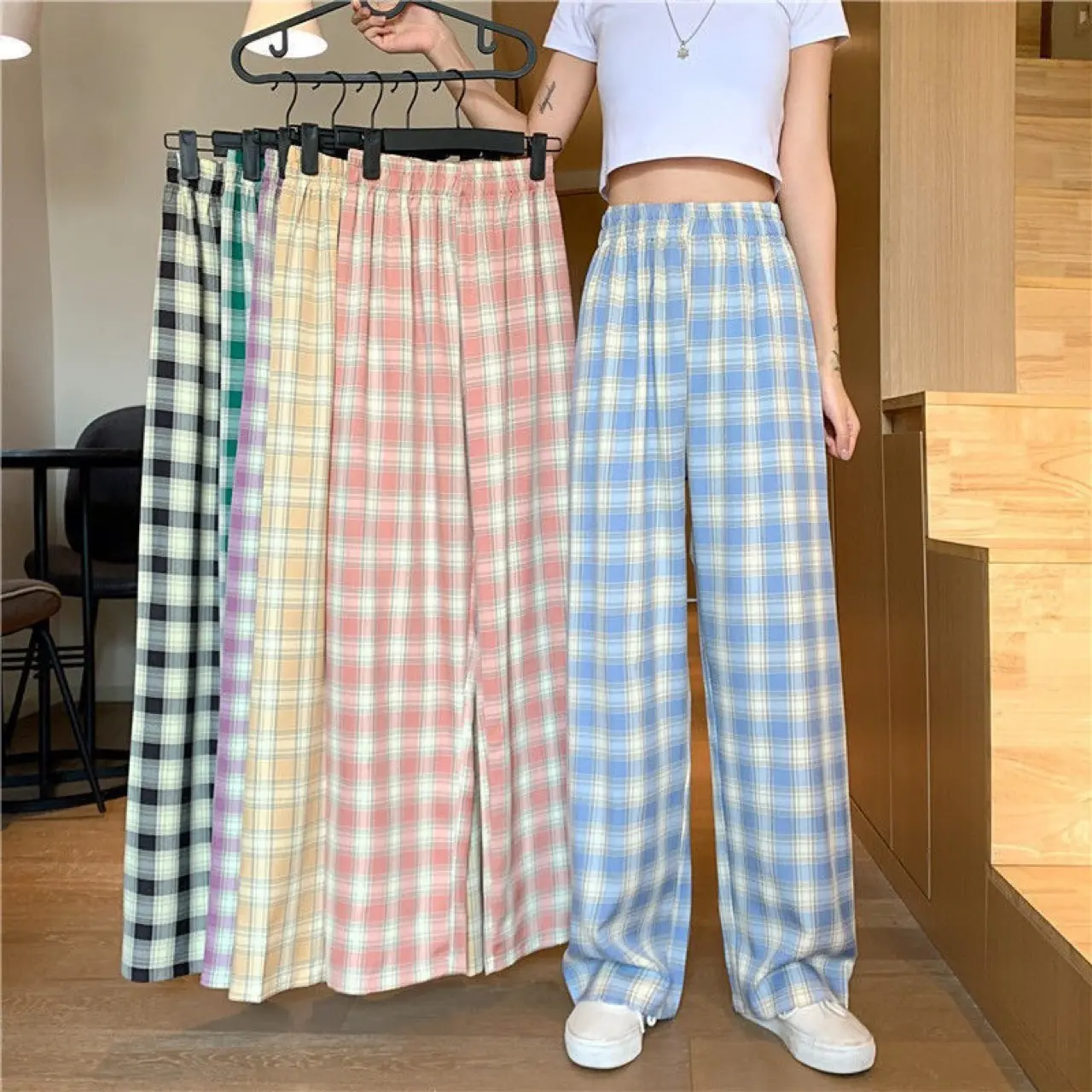 Quần Legging Rộng Thùng Thình, Thời Trang Hàn Quốc, Thiết Kế Kẻ Sọc, Dành Cho Nữ, Phong Cách Baggy Rộng Rãi, Có Cỡ 24-32, Thương Hiệu BBT, Quần quần thom nữ quần len tăm ống rộng quần lông ống rộng quần lửng giả váy Nhung Thun Women