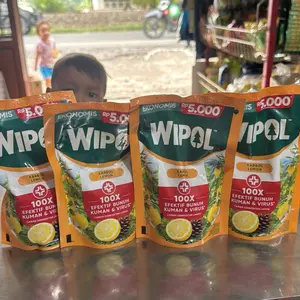 Wipol Karbol Lemon Isi 4 Pcs 100x Efektif Bunuh Kuman & Virus Harga Ekonomis