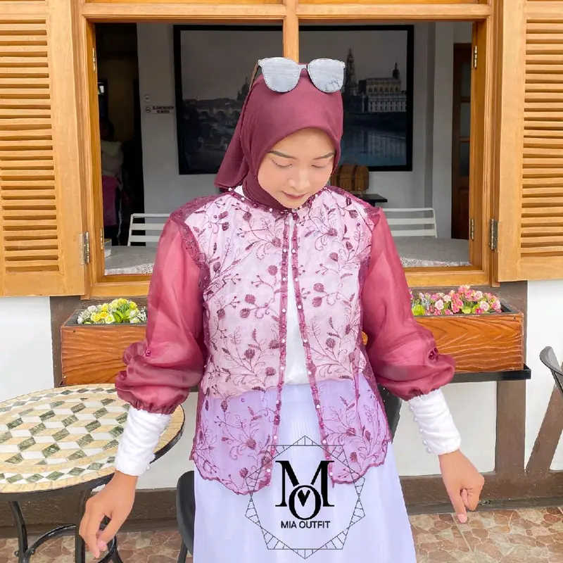 LILY OUTER CROP BRUKAT RANDOM MOTIF / OUTER BRUKAT SAPTO  + ORGANZA  [ BAJU KONDANGAN ,HARI RAYA LEBARAN,LAMARAN ] MEWAH NEW 2025 4