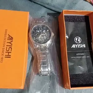 【Buy 1 Get 1 !!!】 Jam Tangan Pria AIYISHI Tipe Olahraga Multi-Fungsi dengan Mesin Kuarsa Otomatis, Kaca Jam Warna Hitam, Bahan Stainless Steel, Tahan Air 30 Meter, Garansi 2 Tahun