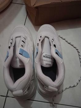 Product Review of Sepatu Wanita Sneakers Putih Korean Style Terbaru 2024 Casual Shoes sport Kasual Cewek olahraga Karet from 𝙂**𝙈 𝙋**. 1