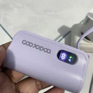 GOOJODOQ AD4029 5000mah Mini Powerbank Dengan colokan ganda Lightning + Tipe C for iphone Android Phone Built in Cable Small Portable Charge