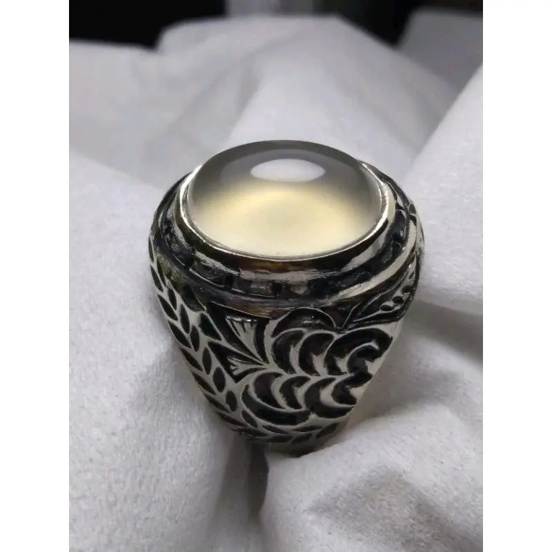CINCIN BATU AKIK SULAIMAN PUTIH GIWANG  batu akik pria terlaris