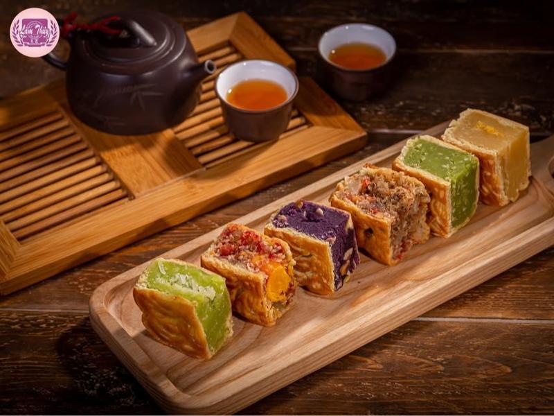 BÁNH TRUNG THU TRÁI MÙA các vị bánh trung thu Lâm Thuỷ 160g-220g - BÁNH TRÁI MÙA LÀM SỐ LƯỢNG ÍT