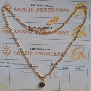 EMAS MUDA PERHIASAN WANITA KALUNG NURI MOTIF POLOS GRATIS LIONTIN PERMATA HITAM GRATIS SURAT DARI TOKO  Elegan Dewasa