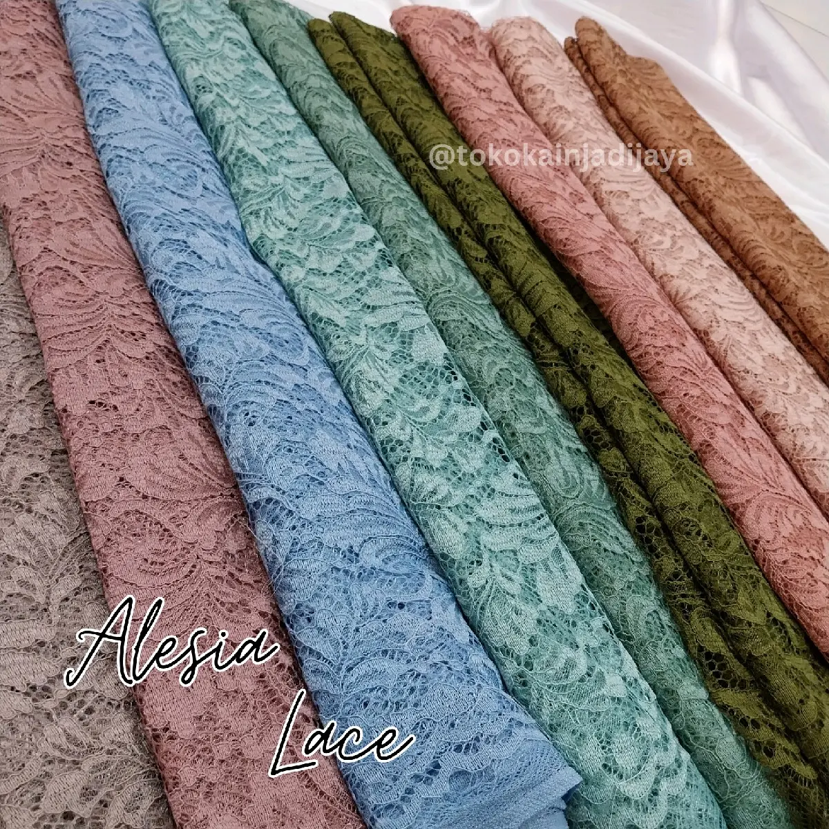 Allesia brokat 2 meter / allesia lace / polycord lace / brokat meteran / brokat murah cantik wanita / lace / kain kebaya / kain baju pengantin / brokat kebaya / brokat baju pengantin
