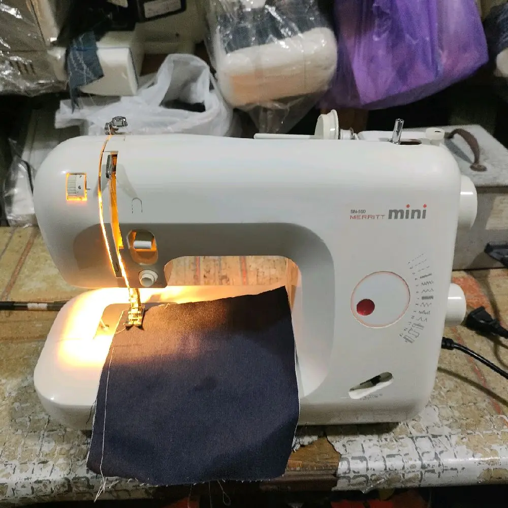 Singer Merritt SN500 Sewing Machine Japan Made with Transformer