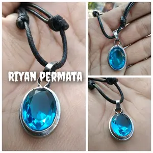 Kalung liontin batu permata blue topas Swiss ring monel