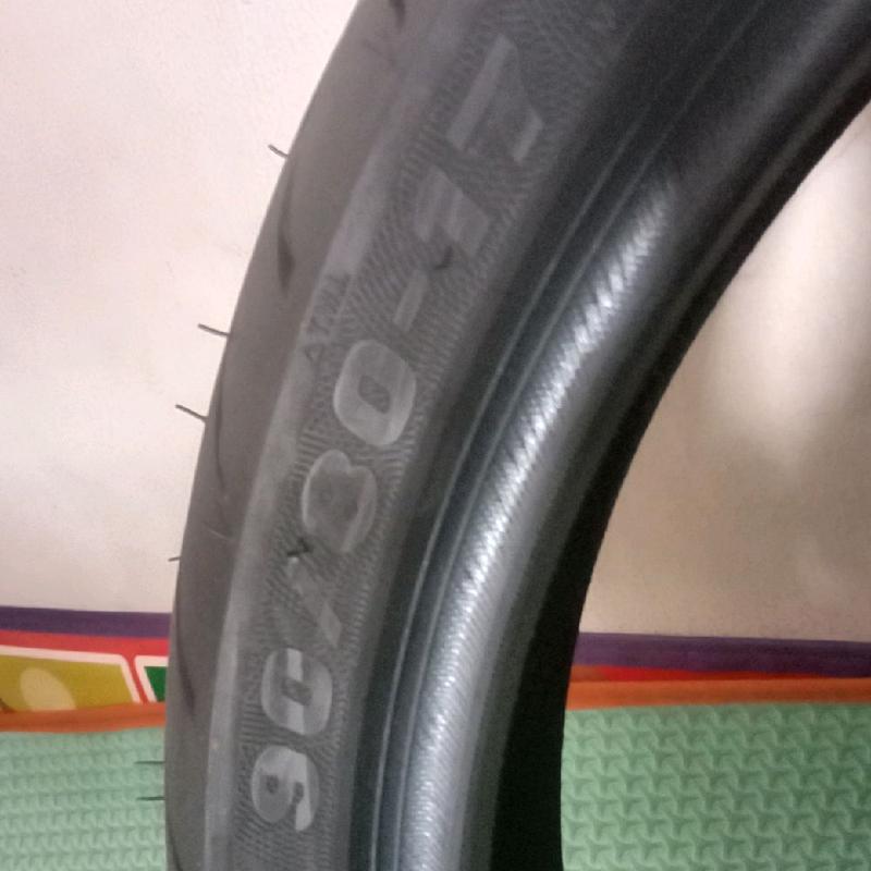 Ban Motor Maxxis Green devil 90/80-17 Tanpa Ban Dalam - Motorcycle balap seperti 1