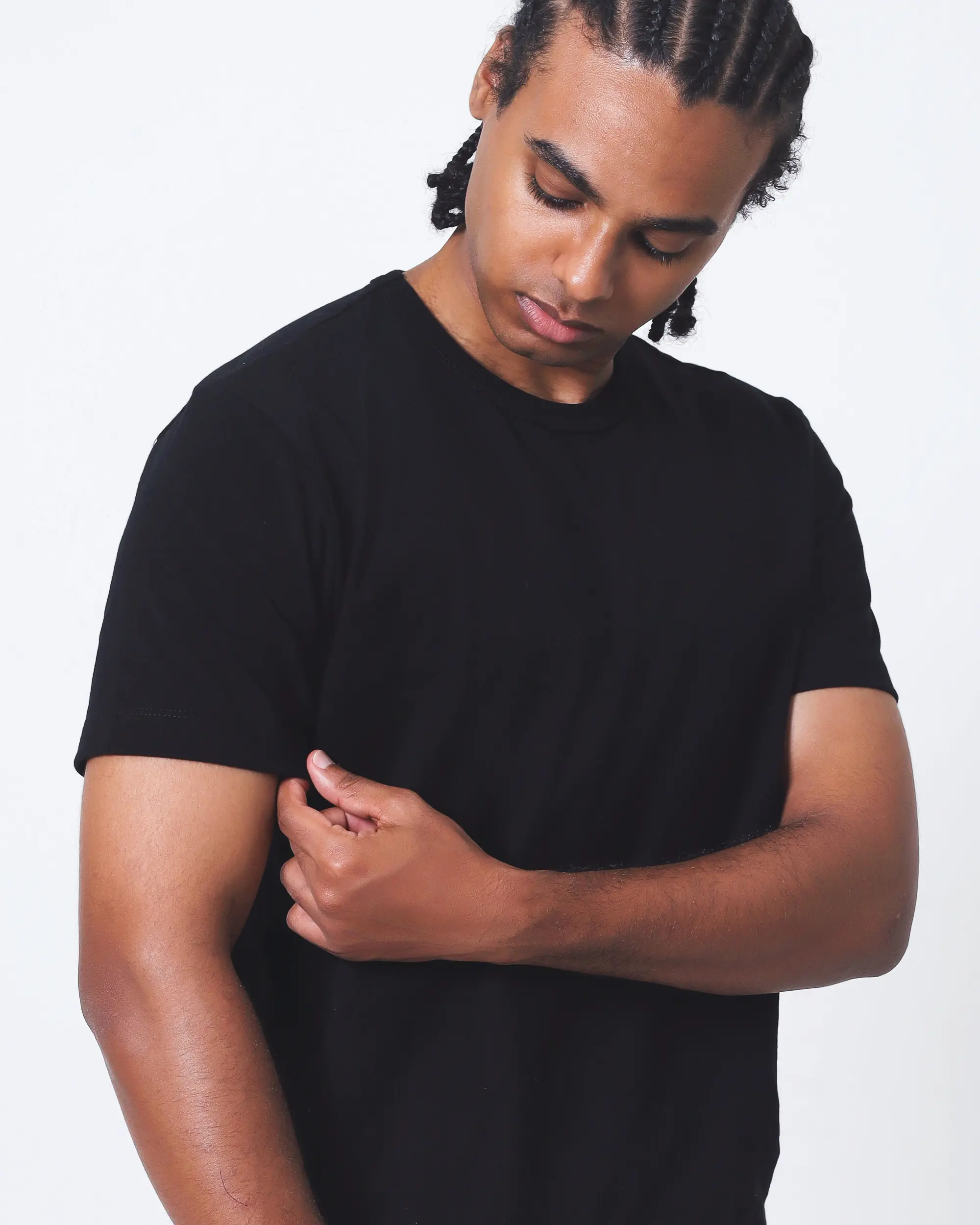 Daily Fitted Tee - Kaos Polos Pas Badan, Bahan Premium | Abyad Apparel Pro Project