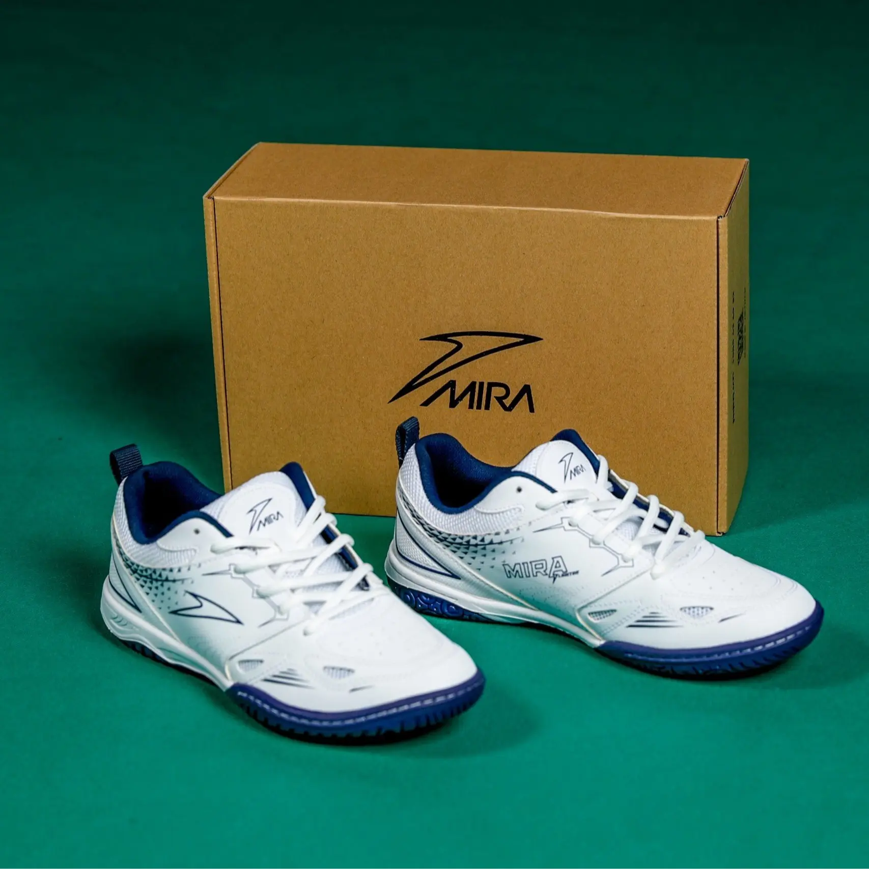 Trắng Navy + Combo Quà Tặng