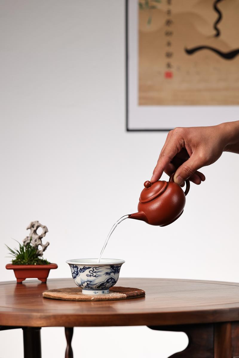 Product Introduction of Chinese Yixing purple clay teapot 100% natural purple clay teapot zhuni shuiping teapot 200 ml 13