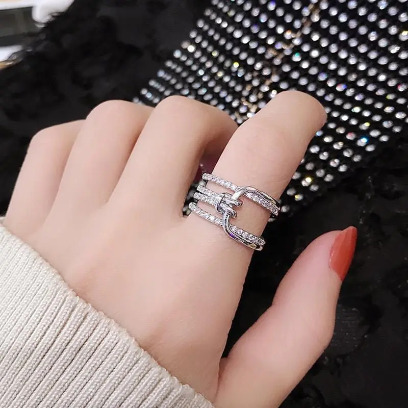 Cincin Jari Telunjuk Zirkonia Bertatahkan Emas Cincin Wanita Logam Multi Lapisan Terbuka Aksesoris Rings Berlian Y618 1
