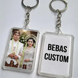 Gantungan Kunci Custom Souvenir Pernikahan Foto Wedding Keychain Akrilik Custom Nama Murah Bebas Custom