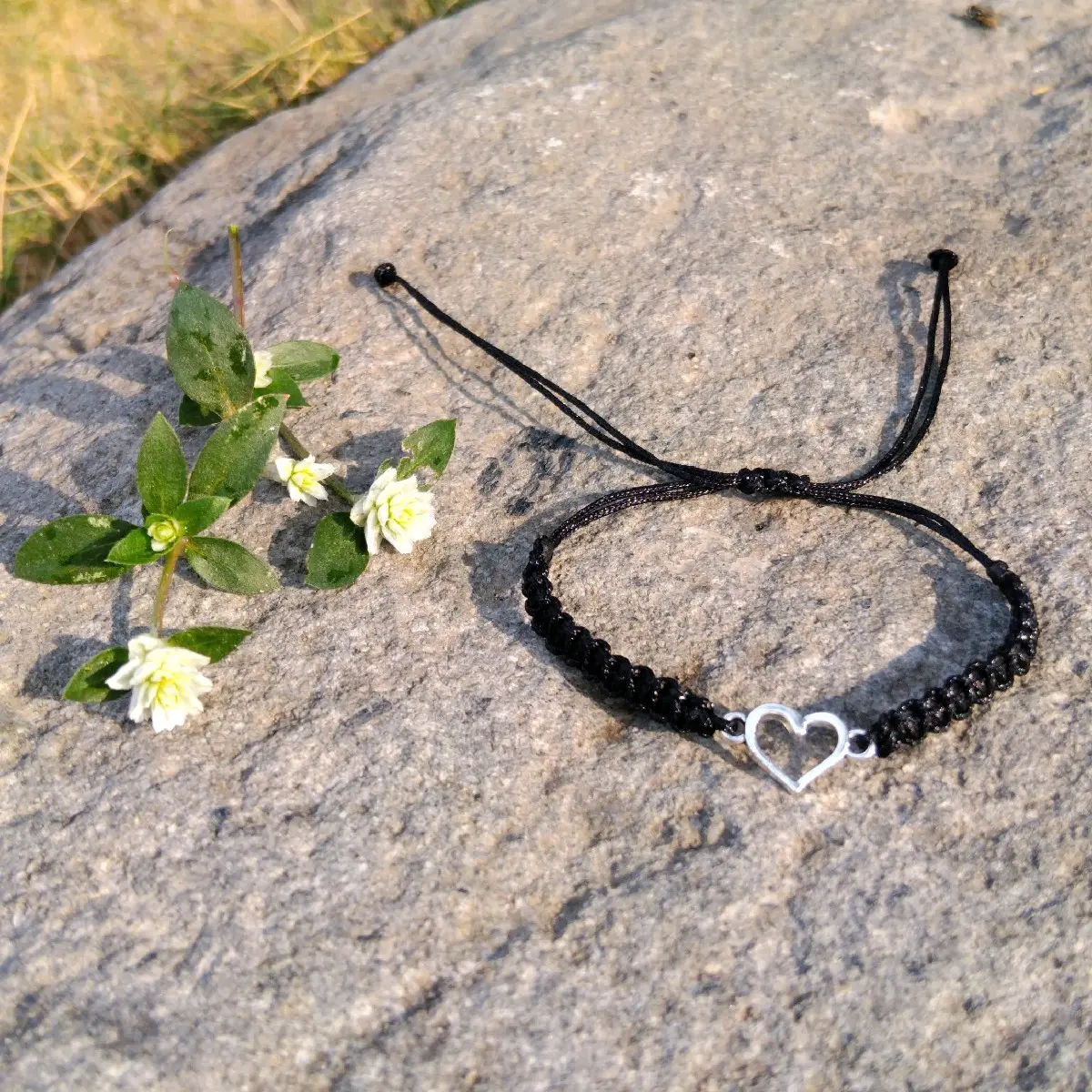 Gelang Aesthetic Love Couple Pasangan maupun bestie isi 1 pcs
