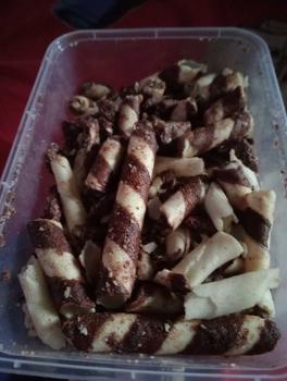 Product Review of RIJEK PATAHAN ASTOR 500GRAM  / 250GR CHOCOLATE SNACK COKELAT FOOD from O**e 0