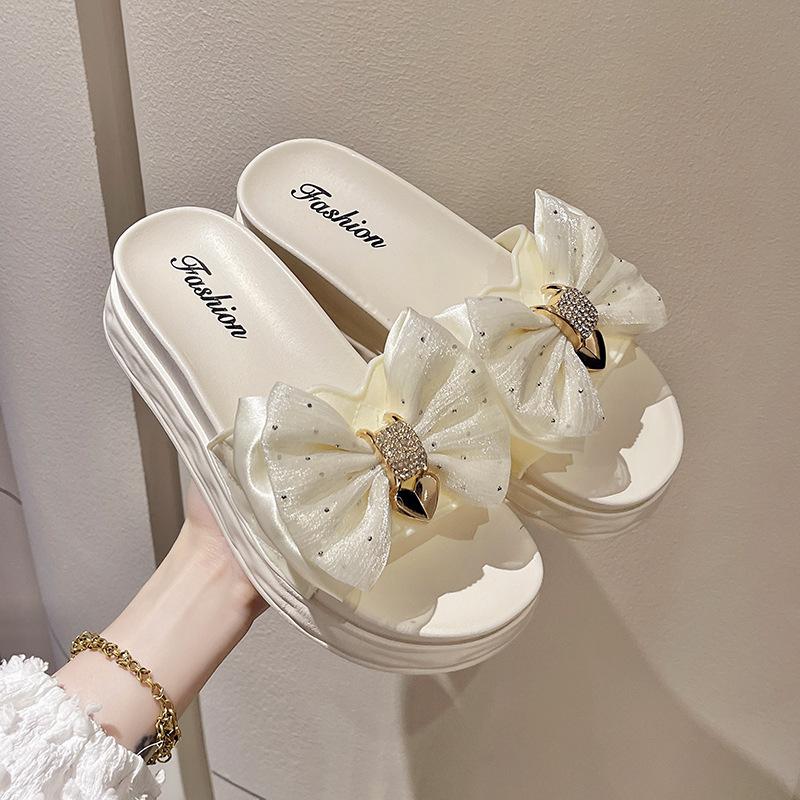 Dép Lê kiểu mới hình nơ chấm bi kim tuyến có gắn tym mã 2320