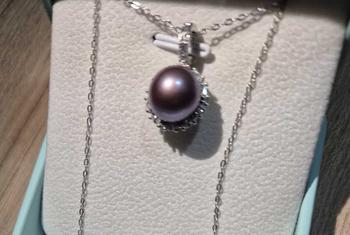 Product Review of S925 Sterling Silver Freshwater Nucleated Purple Pearl Pendant, with a diameter of 10-11mm  YX5764001 from 小**n 0