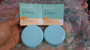 Product Review of WARDAH Everyday Luminous Two Way Cake Refill - Bedak Dengan Hasil Matte Yang Halus Ringan Dengan Kandungan Vit E - Oil Control dengan Hasil Akhir Natural - Makeup from A** 9** 3