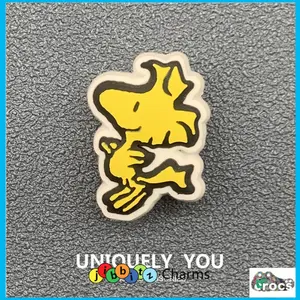 New  charms clogs shoes flower shoe buckle accessories JIBBITZ shoe accessories Snoop Dog