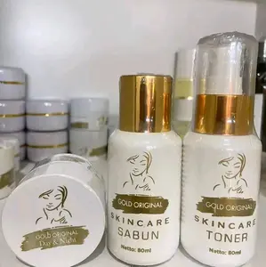 cream gold original  memutihkan wajah secara merata menghilangkan flek hitam  dan menghilangkan jerawat Toner