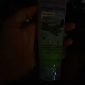 【SYB BEST SELLING PRODUCT】- NEW SYB Facial Glowing Peeling Gel *Gel Pembersih Wajah dengan Glycolic Acid & Niacinamide untuk Kulit Halus dan Cerah*