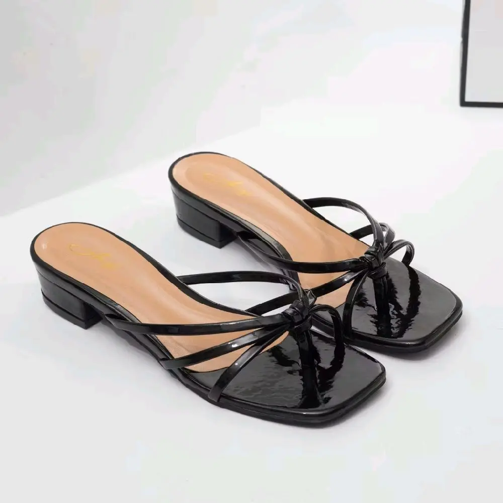 Sandal Akyra Hak Tahu 3cm - Sandal Jepit Heels Kekinian - Shoes kantor wanita