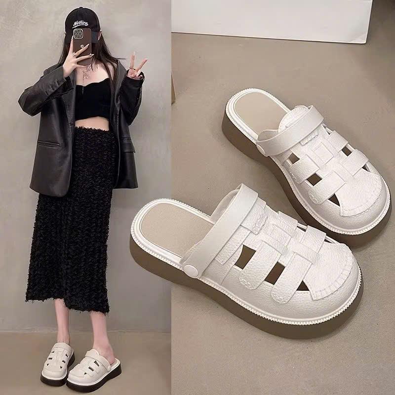 Dép sục rọ sandal nữ đế cao 3cm chất liệu nhựa dẻo chống nước nhẹ mềm .