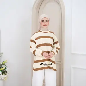 Ambari - KILLA BLOUSE KNIT MOTIF PREMIUM OVERSIZE ATASAN WANITA MUSLIM TERBARU 2025 Bahan Knit Premium Motif Salur Besar & Abstrak White Glory